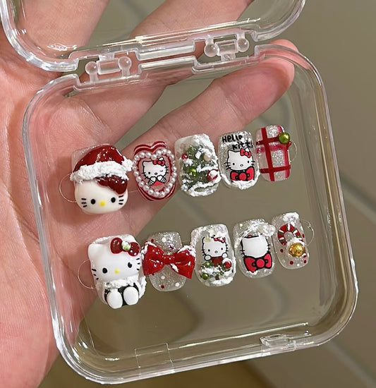 Festive Hello Kitty Christmas Nail Set