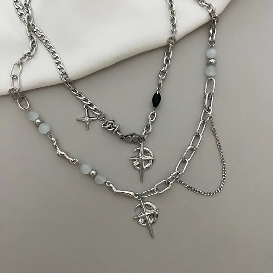 Necklace for men and women with trendy niche design, high-end men's trendy brand, simple and neutral couple, star and moon diamond pendant necklace