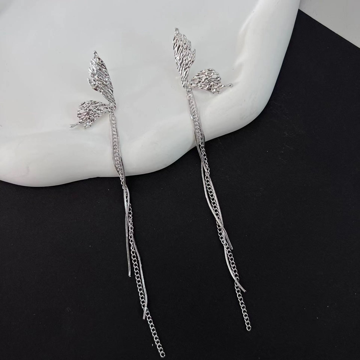 Star Coarse Chain Splice Butterfly Pendant Sweater Necklace for Women's Winter 2023 New Sweater Chain Small Crowd Collar Chain