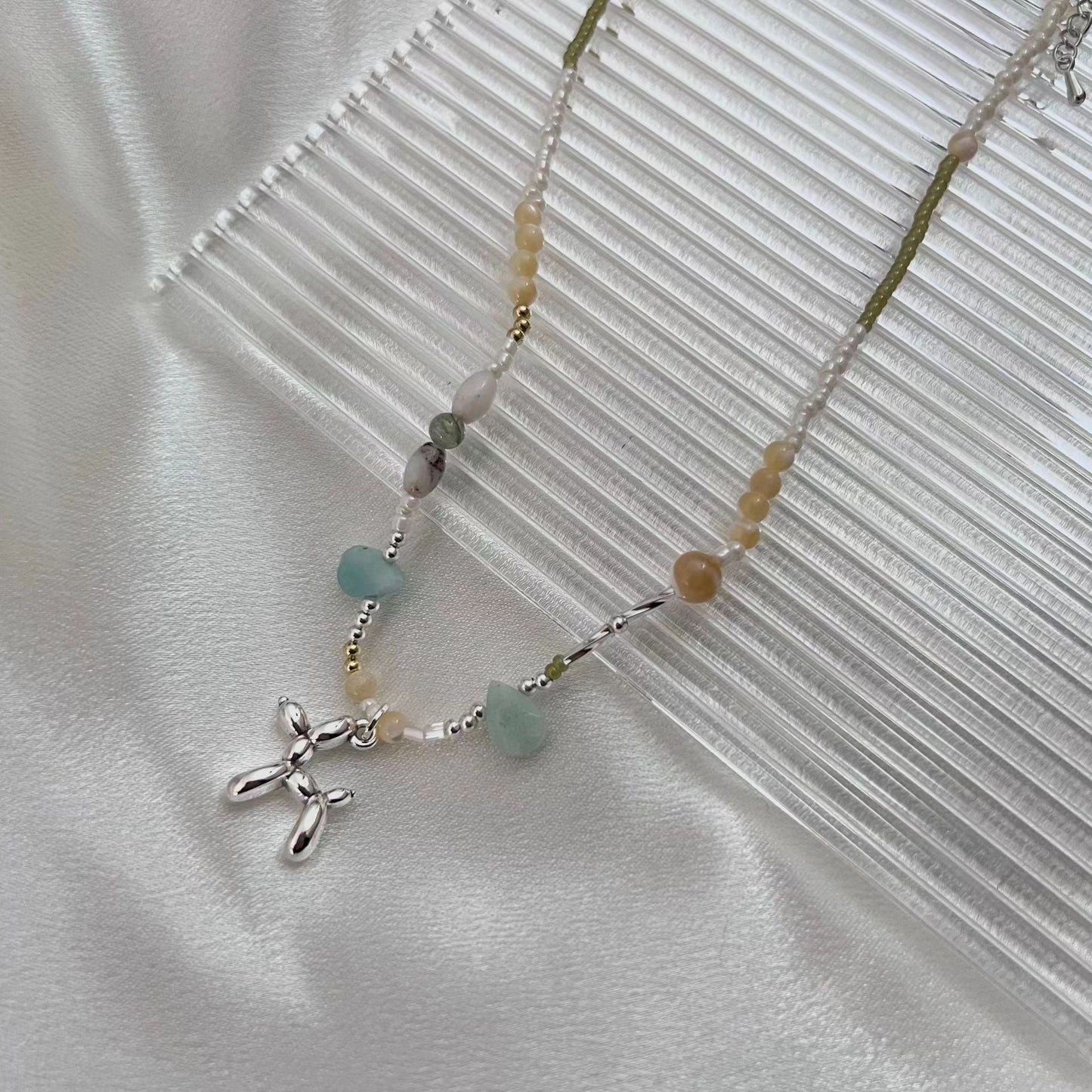 Spring Handmade~Colorful Beaded Necklace for Women's Fresh Temperament Clavicle Chain Sweet Girl Childlike Fun Balloon Dog Clavicle Chain Neck