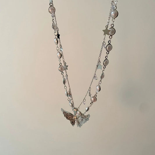 Romantic Out of Circle! Butterfly pearl necklace, light luxury and niche design, high-end necklace for women in spring and summer, collarbone chain matching