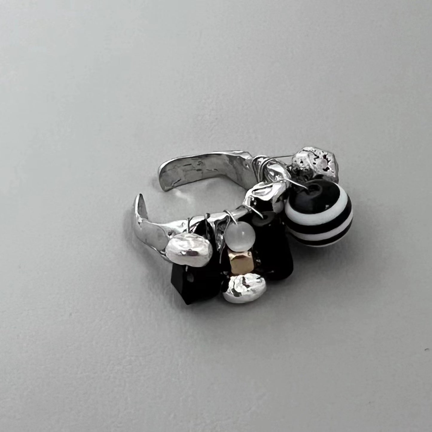 Aider Handmade Ring with Dark Black Style, Small Female Open End Ring, Retro Trend, Personalized Light Luxury, European and American Wide