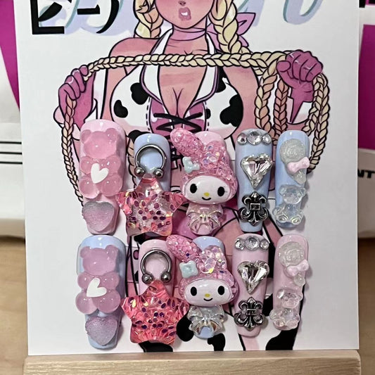 A Sweet Hug Bear Spicy Girl Wears Nail Wearing Handmade Manicure Wearing Nail Wearing
