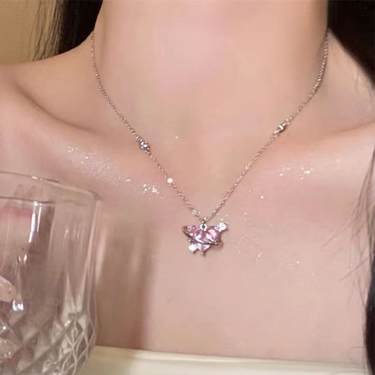 Moon God Comes, Love Surrounds Zircon Pendant Necklace, Feminine Luxury, Small and Popular Design, Sweet Accessories