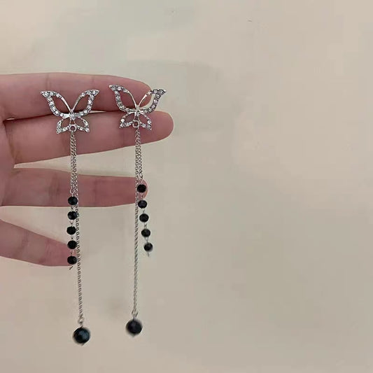 Cold and indifferent style butterfly zircon long tassel ear bone clip temperament and personality ear clip niche design, exquisite and luxurious style