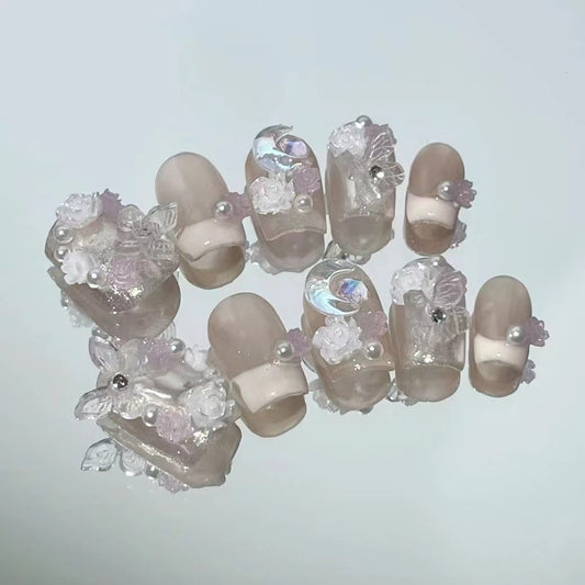 Pink Ice Transparent Bow Wearing Armor Girl Cute and Sparkling Pure Desire