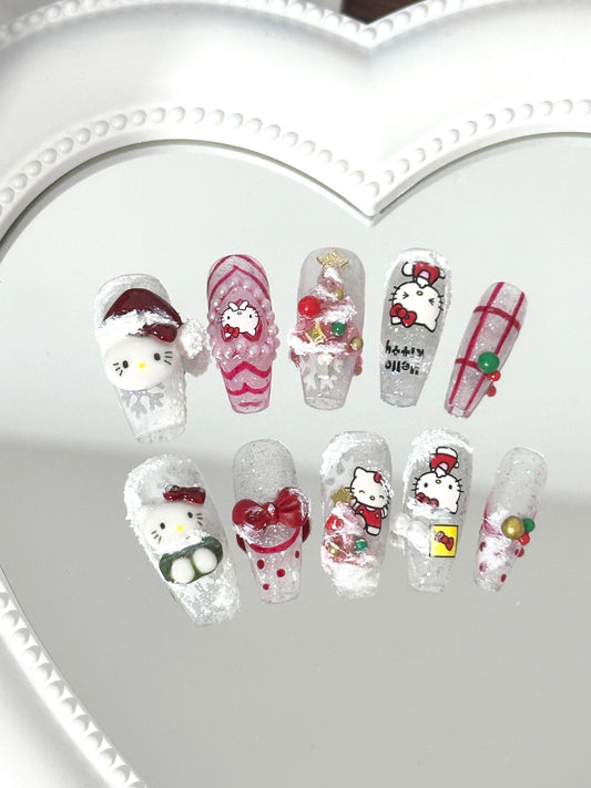 Festive Hello Kitty Christmas Nail Set