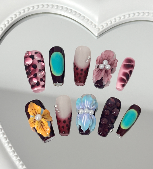 Elegant Floral Fantasy Nail Set