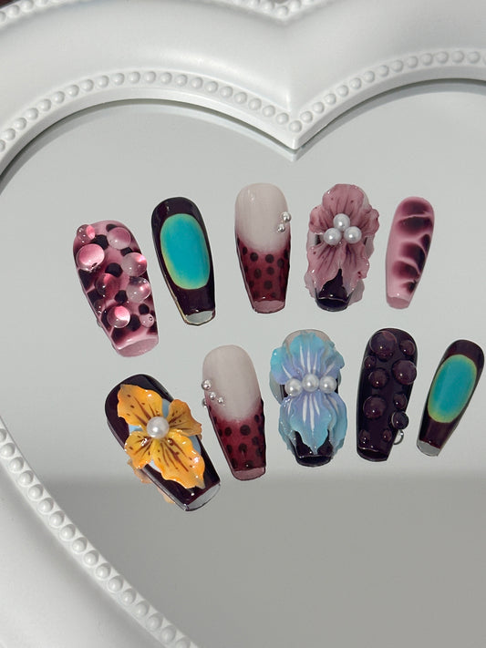 Elegant Floral Fantasy Nail Set
