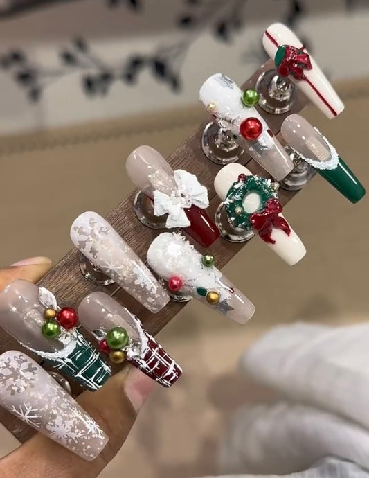 Christmas bow nails