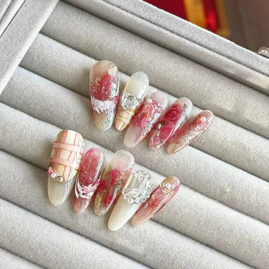 Handmade Wearing Nail Phototherapy Patch Nail Whitening for Students Naturally
