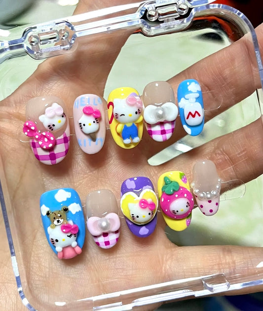 Playful Hello Kitty & Friends Nail Art Set