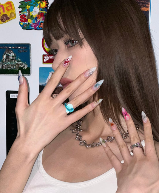 Bold & Chic Crystal Accent Nail Set