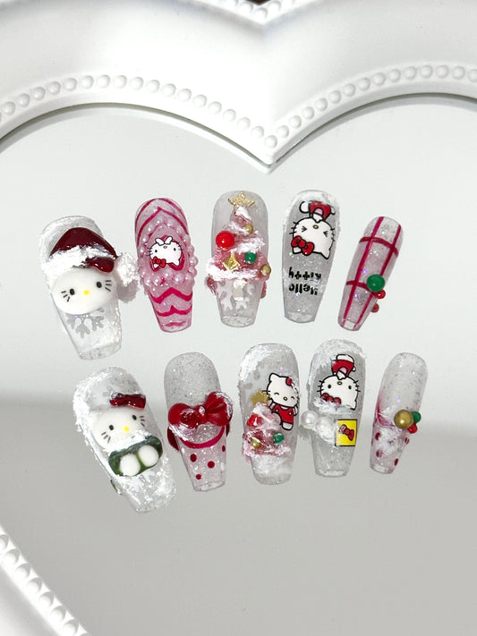 Festive Hello Kitty Christmas Nail Set