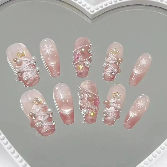 Christmas themed collaboration series, autumn and winter, with a sense of niche atmosphere. Handmade wearing armor, printed heavy-duty nail art