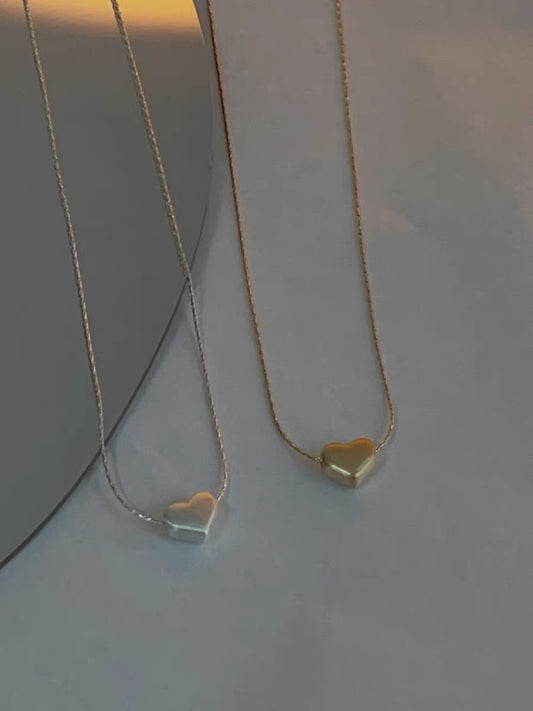Ins cold wind brushed metal fashion love necklace advanced heart-shaped clavicle chain
