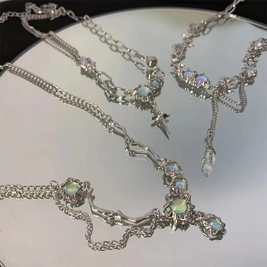 Spliced chain zirconia mansard necklace