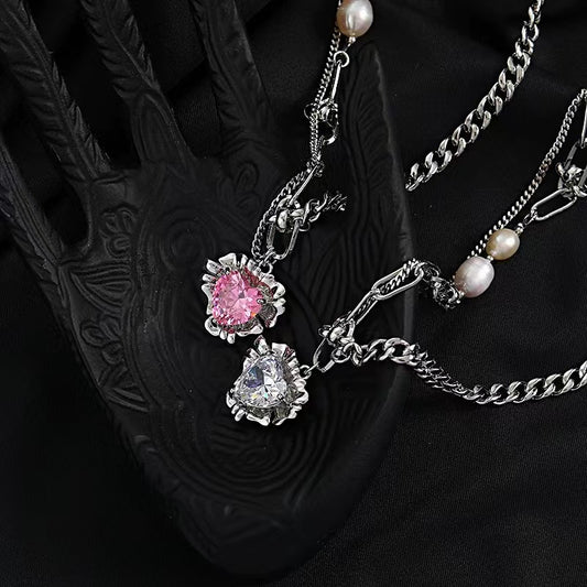 Love heart necklace female ins cold wind sweet cool personality stitching natural pearl peach heart zirconia pendant collarbone chain tide