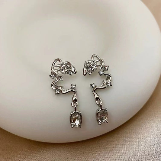 Twining vine Earrings