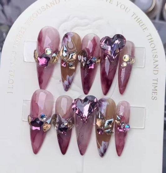 Customized nails with a high sense of taste, hand-painted design nails