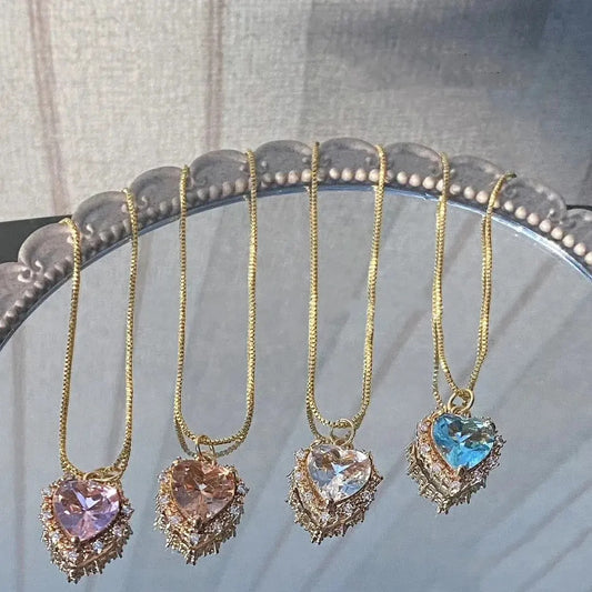 High Sense Metal Love Necklace