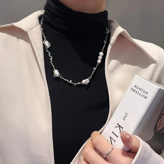 Light Luxury Irregular Pearl Necklace