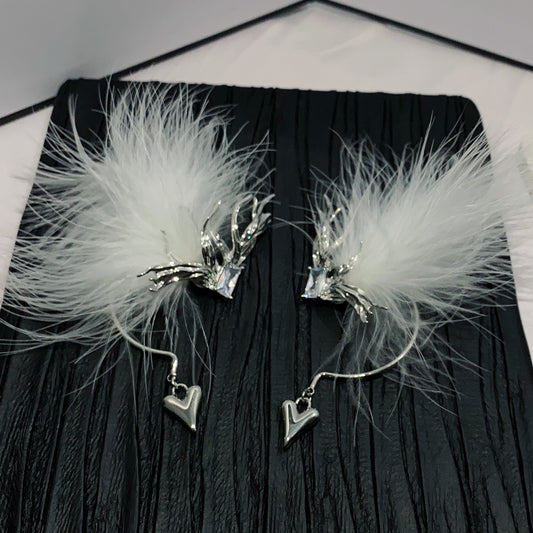 Small design sense, left and right ears, single feather, antler, zirconium inlaid earrings, fashionable love pendant, ear hook without ear hole
