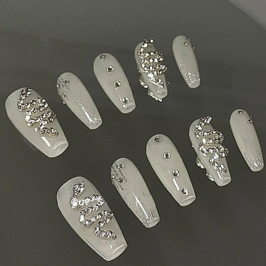 Small number of snake diamond design, heavy work, shiny, handmade wearing nail enhancement