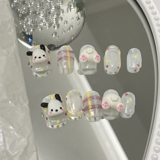 Wearing handmade nails, super cute and sweet Pacha dog, small lattice, pregnant women and students can be disassembled
