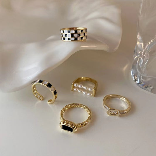 French vintage zircon metal pearl oil drip checkerboard ring