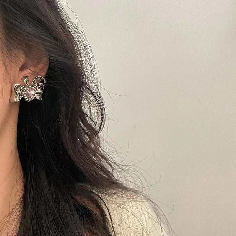 Silver needle bunny series cartoon cute love zirconia earrings earrings female with the same hairpin playful ring