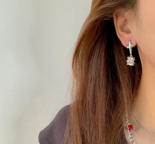 Cool asymmetric cross Star Pendant Earrings