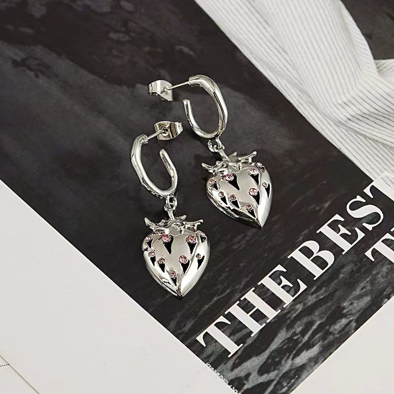 Premium sense earrings female ins metal strawberry earrings zirconia 925 silver needle earrings light luxury niche design sense earrings