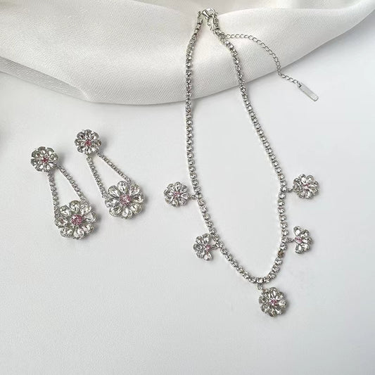 Diamond Butterfly hollow crystal Tassel Earrings asymmetric Earrings long exaggerated