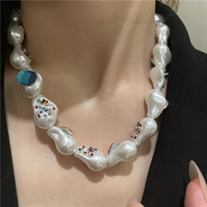French retro shaped large pearl short clavicle chain Bohemian style handmade colorful