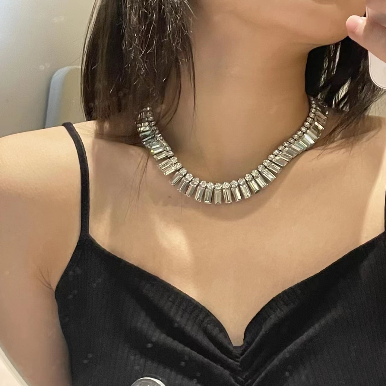 Light luxury full diamond zircon collarbone chain hip hop net red short neck chain fashion Choker female