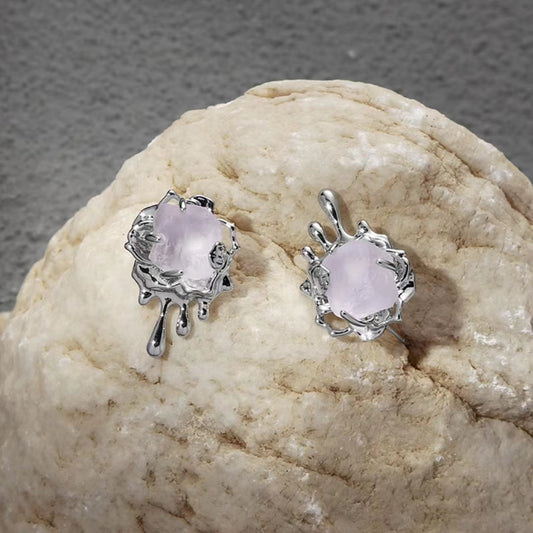 Imitation mineral resin flow heart earrings, female French minority literature, Japanese sweet earrings