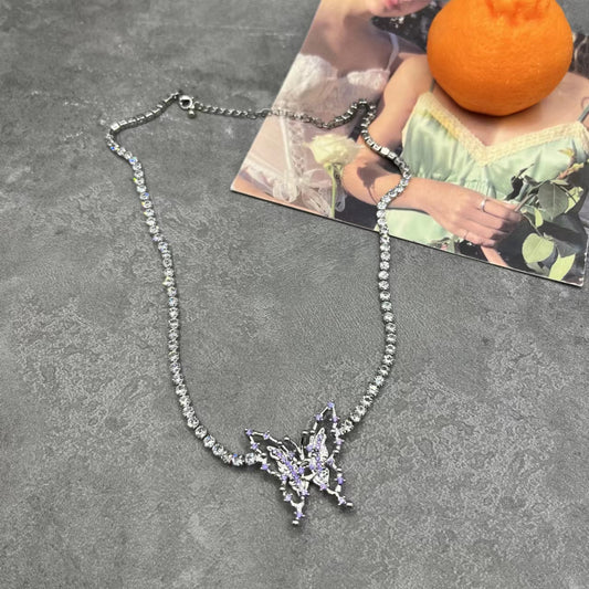 Small design light luxury neckchain inlaid with purple zircon butterfly collarbone chain
