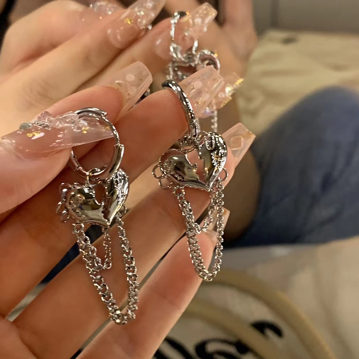 New split love chain earrings, small design sense, cool style accessories