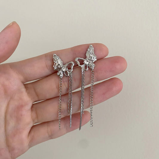 Sweet and cool metal butterfly tassel earrings, women's new style