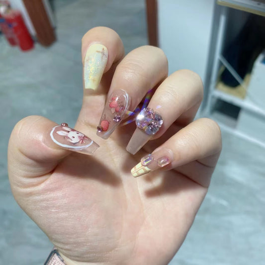 Customized nails with a high sense of taste, hand-painted design nails