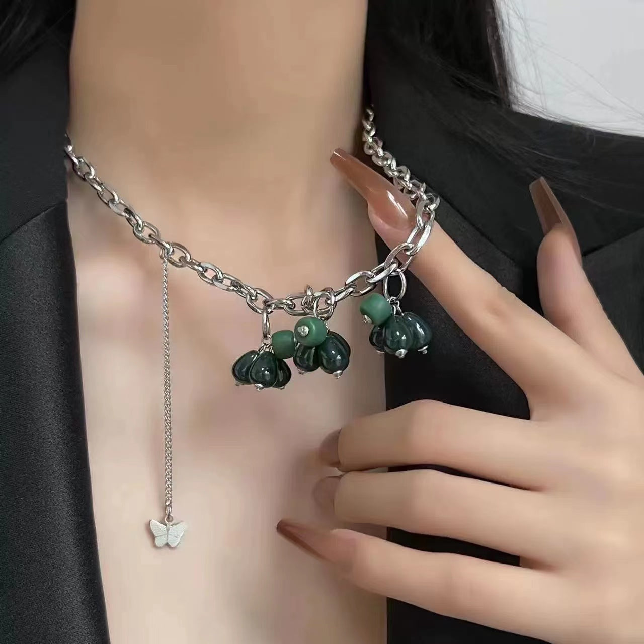 Green bead necklace