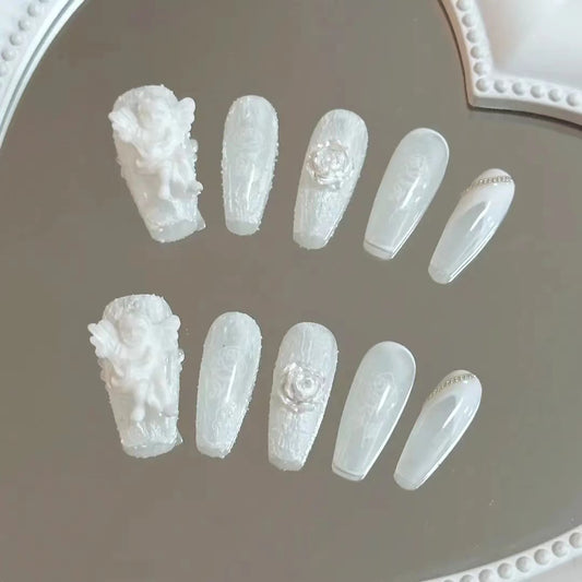 Customized nails with a high sense of taste, hand-painted design nails