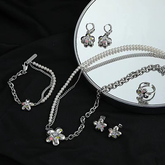 ins flower necklace female senior sense of personality fashion splicing pearl zirconia accessories niche cold wind collarbone chain