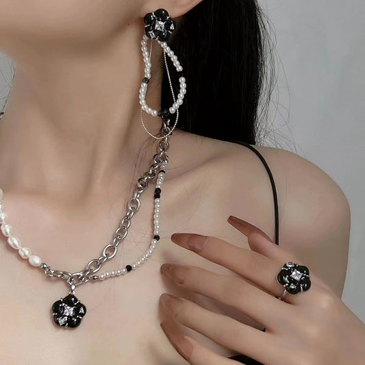 Black and white color floral necklace