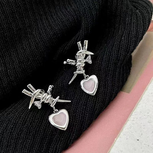 Pink cat's eye stone peach heart thorns zirconia ear clips niche design premium feeling love ear bone clips without ear holes earrings