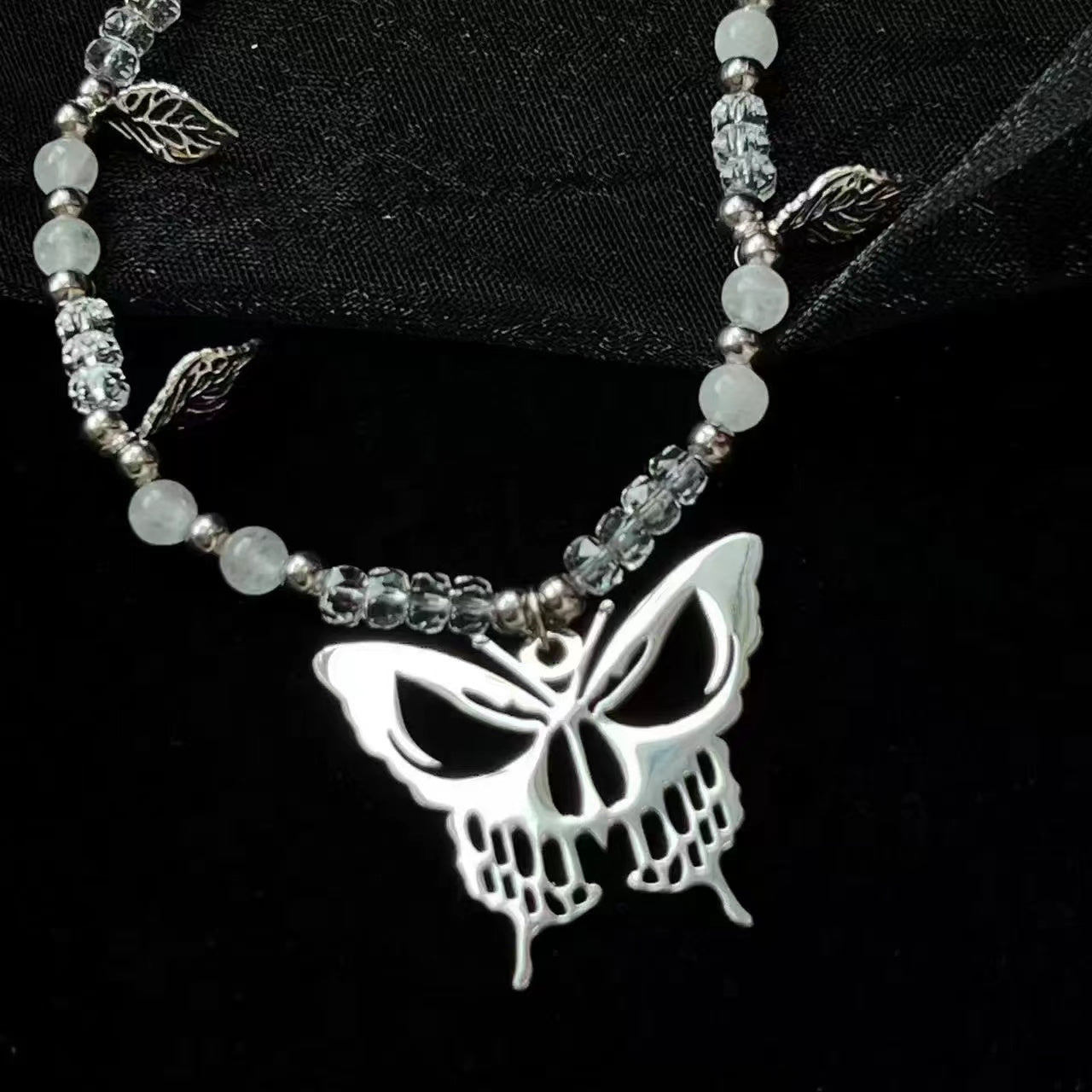 Sweet cool wind liquid butterfly necklace