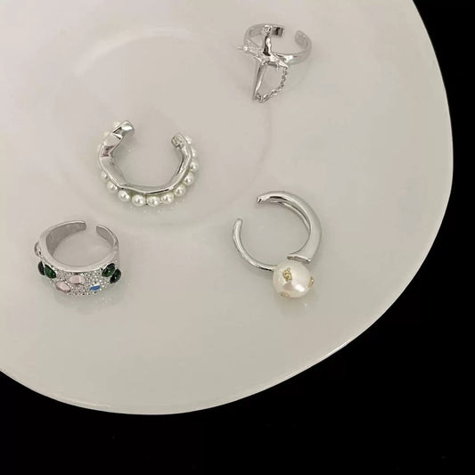 Cold wind chic sense niche delicate pearl ring