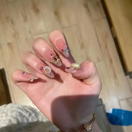 Ice moon wearing nail patch finished beautiful girl wear white nail