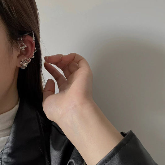 Dark gothic style retro metal magic grip ear bone clip zirconia no ear hole ear clip hip hop exaggerated earrings